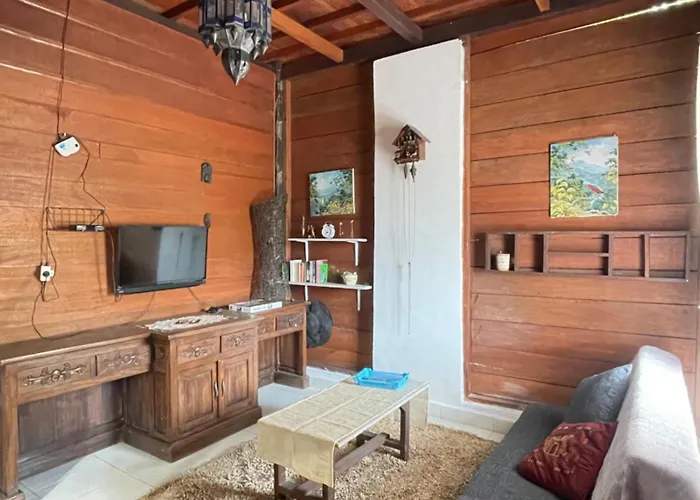 فيلة Woody House بيدوغول